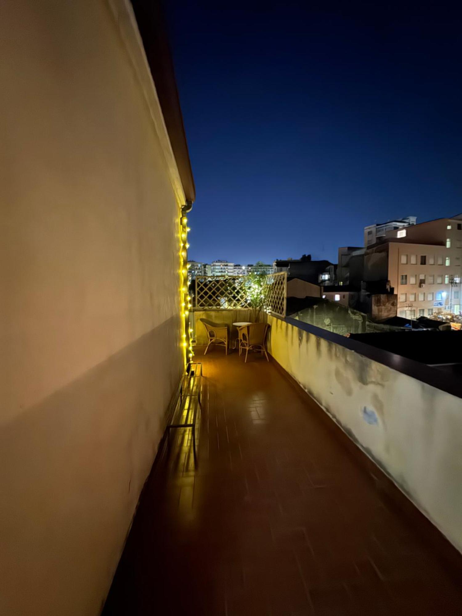 Attico Agora - Elegante Duplex Nel Cuore Di Catánia Buitenkant foto